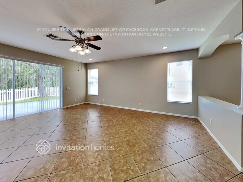 Building Photo - 3303 Sisal Loop