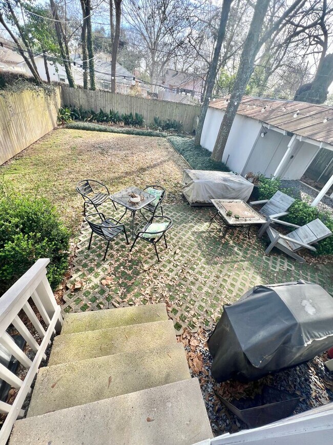 Building Photo - Charming Home In the Garden District- Ideal Location