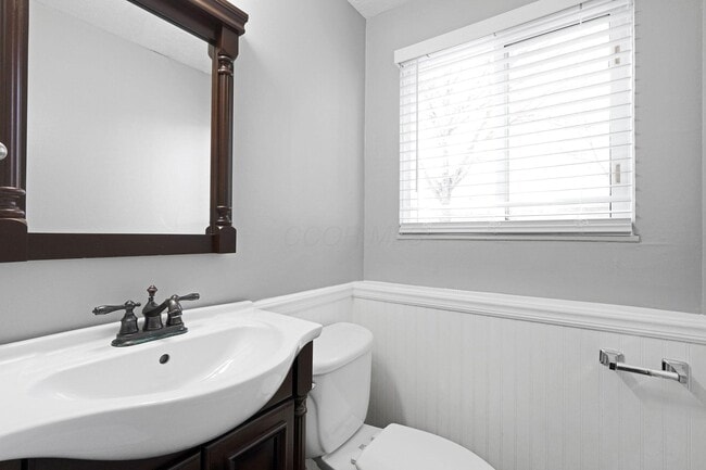 Building Photo - 199 N Spring Rd