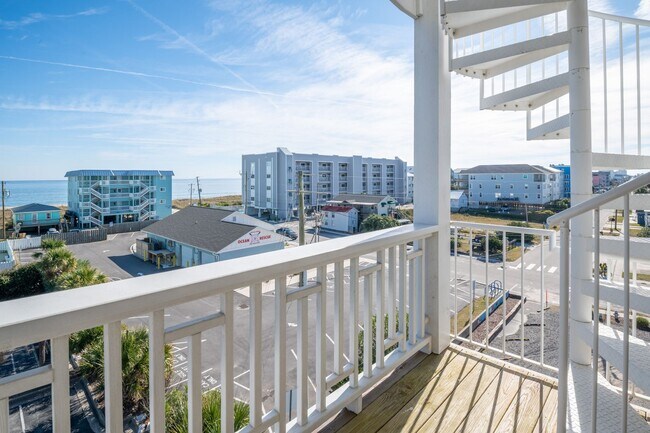 Building Photo - ENJOY OCEAN BREEZES FROM THIS FURNISHED OFF-SEASON OCEAN VIEW CONDO W/BALCONIES