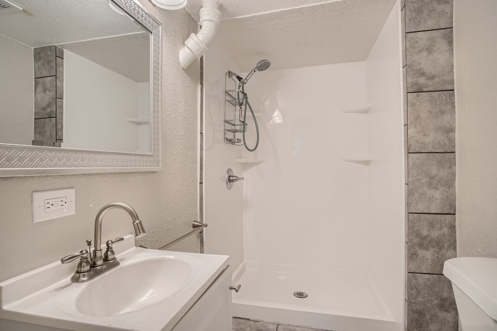 Building Photo - 4020 S Bannock St
