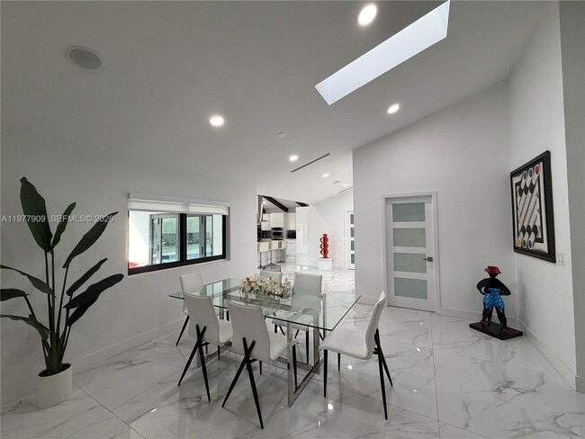 Building Photo - 11300 NW 5th St