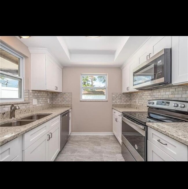 Building Photo - 5409 Serene Ln