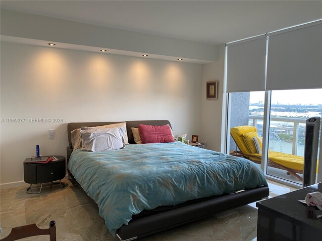 Building Photo - 50 Biscayne Blvd