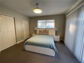 Building Photo - 4564 El Mar Dr