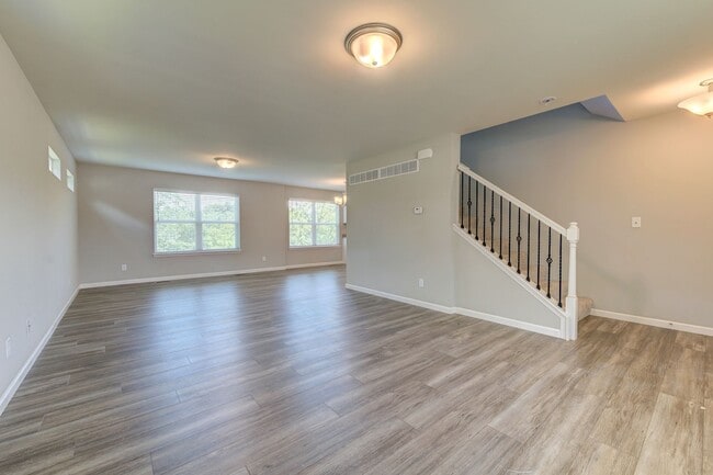 Building Photo - Beautifully Custom Crafted 2-Story Home 3 ...