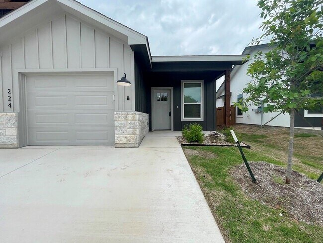 Building Photo - 224 Riptide Dr