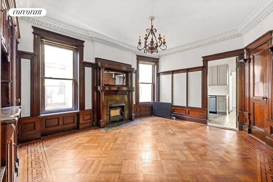 Building Photo - 1291 Dean St