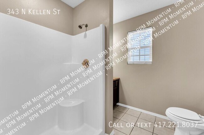 Building Photo - 343 Kellen St