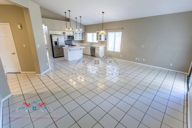 Building Photo - 1891 E Brentrup Dr