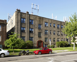 Building Photo - Cretin Court Apts