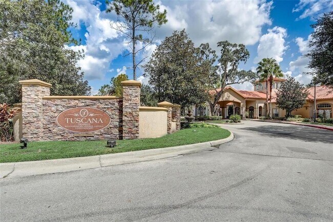 Building Photo - 8010 Tuscany Way