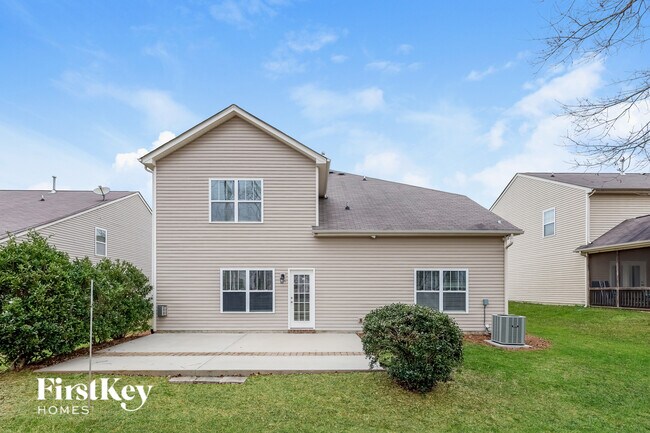 Building Photo - 3012 Canopy Dr