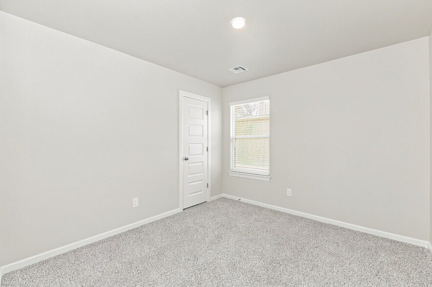 Building Photo - 12725 Carrara Ln