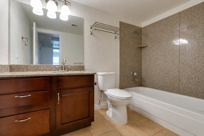 Building Photo - Beautiful 2-Bed, 2-Bath 2nd-Floor Condo Near The Lakes!