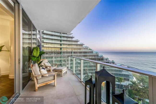 Building Photo - 2200 N Ocean Blvd