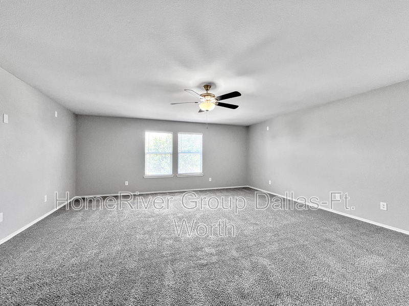 Building Photo - 507 Binkley Ct