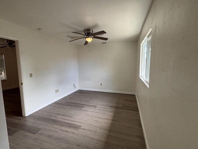 Building Photo - Coming Soon! One bedroom apartment for $1200