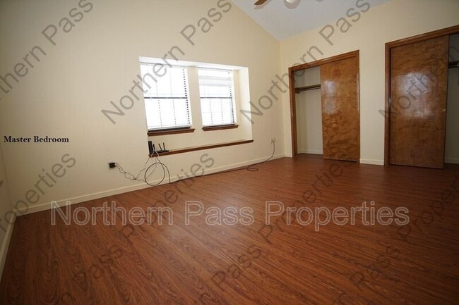 Building Photo - 11728 Bob Mitchell Dr