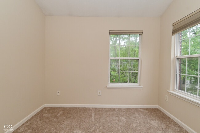 Building Photo - 11829 Esty Way