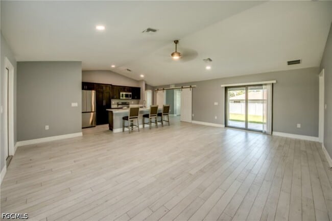 Building Photo - 12866 Iona Rd