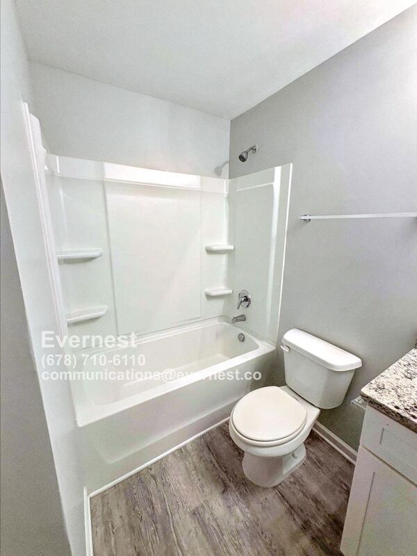 Building Photo - 5328 Hanover St