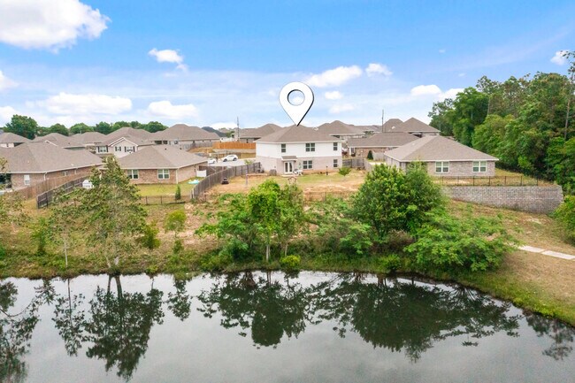 Building Photo - 1105 Valor Walk
