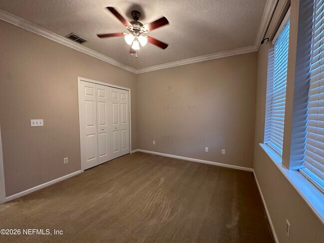 Building Photo - 12173 Hatherden Ct