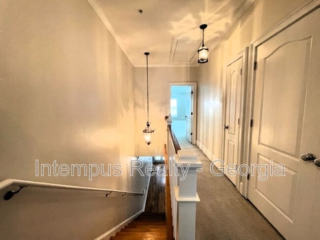 Building Photo - 1688 Mosaic Way