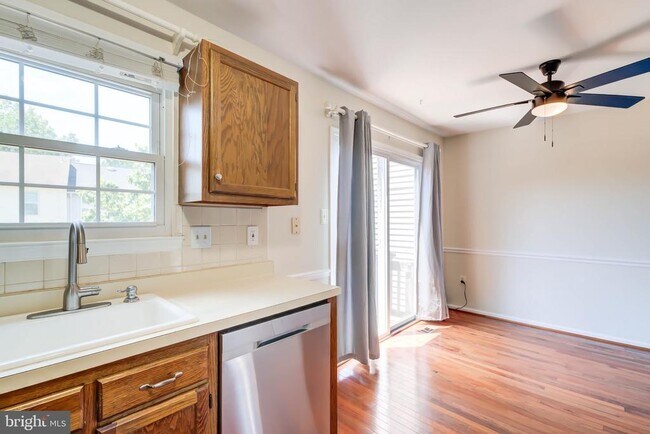 Building Photo - 14536 Castleford Ct