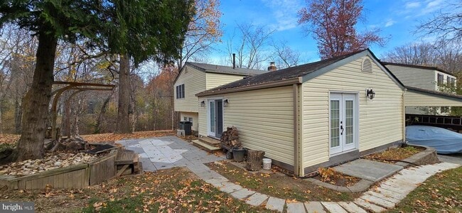 Building Photo - 9004 Flicker Pl