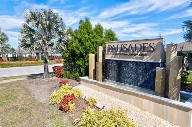 Building Photo - 13905 Woodbridge Terrace