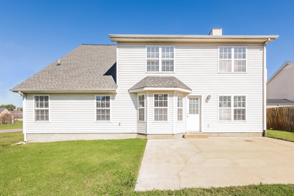 Building Photo - 1147 Benton Mason Dr