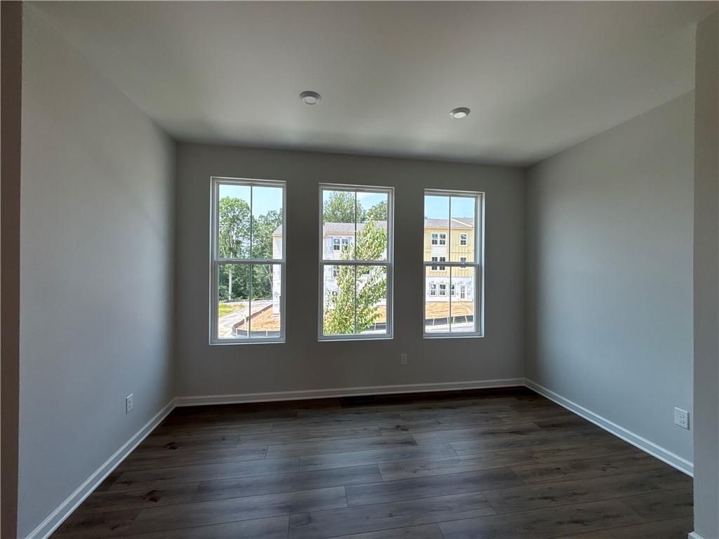 Building Photo - 3049 Beacon Bend Xing
