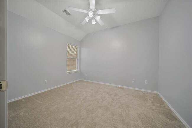 Building Photo - 22028 Knights Cove Dr