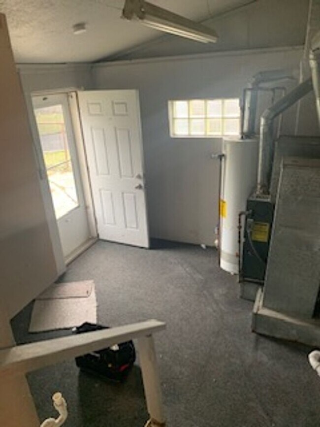 Building Photo - Welcome Home!