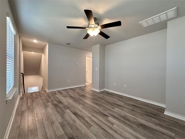 Building Photo - 11604 Roxburgh Pass