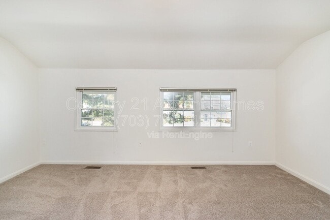 Building Photo - 3822 Keller Ave