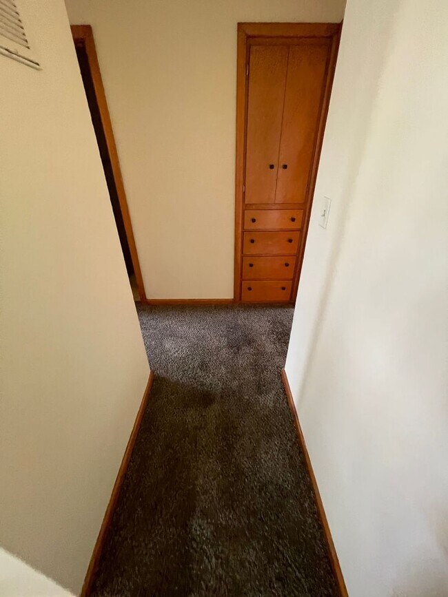 Building Photo - 1201-1203 Eisenhower