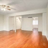 Building Photo - 3305 Bridge Manor Dr