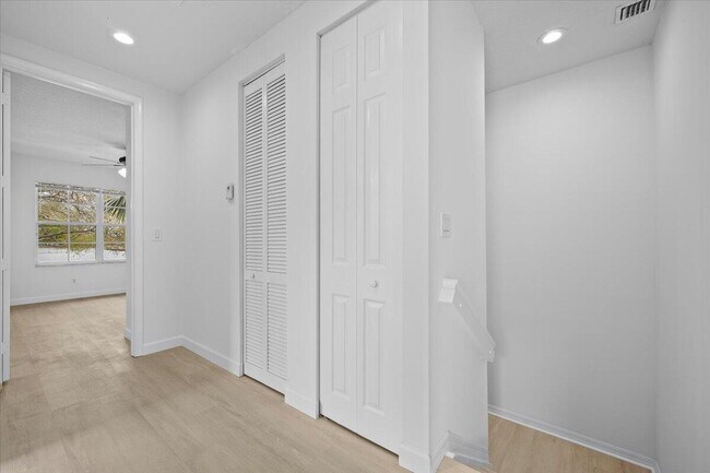 Building Photo - 170 Evergrene Pkwy