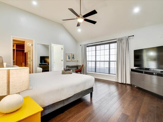 Building Photo - 4215 Voss Hills Pl