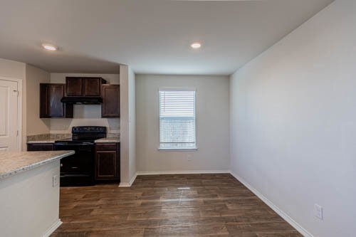 Building Photo - 8115 Meridian Isle