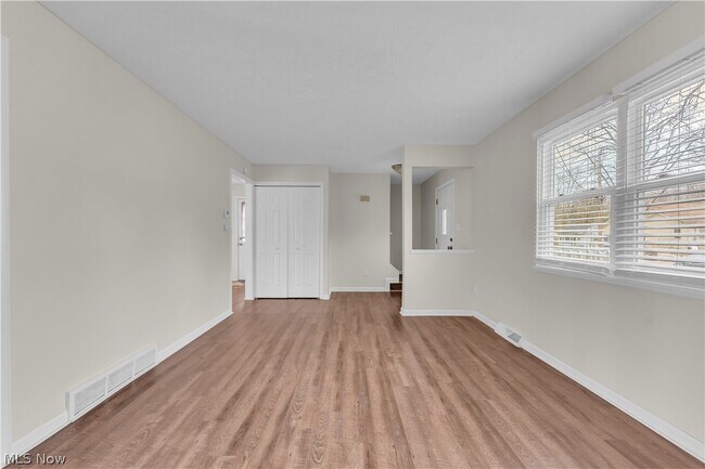 Building Photo - 5498 Broad Blvd