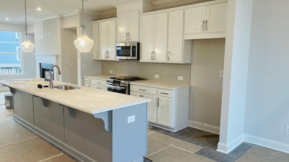 Building Photo - 161 Jameson Dr