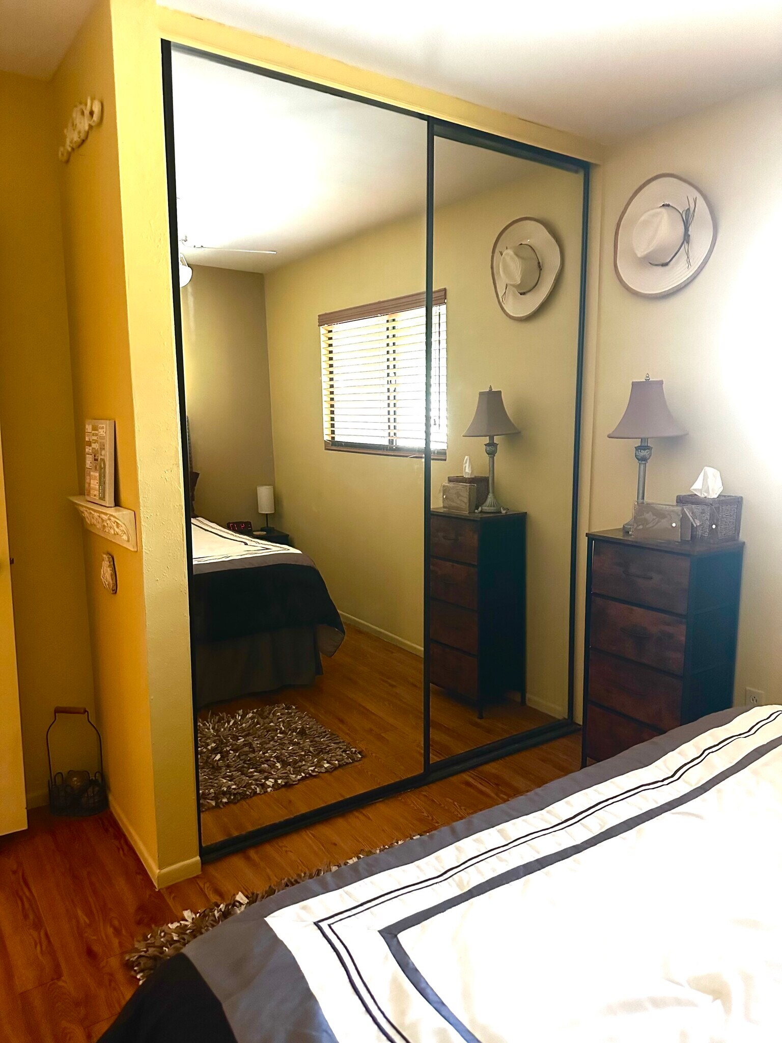 guest bedroom - 49174 Wayne St