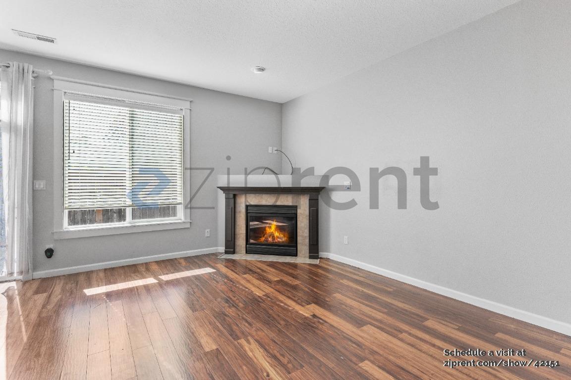 Building Photo - 5017 SW Wentworth Terrace