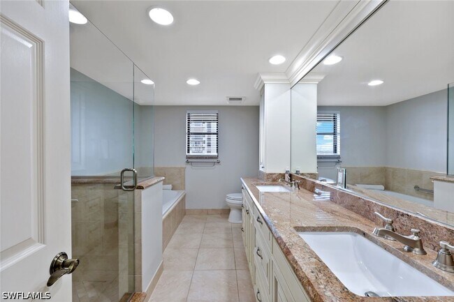 Building Photo - 6075 Pelican Bay Blvd