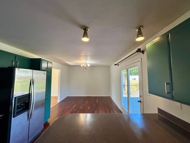 Building Photo - 1XMC3222