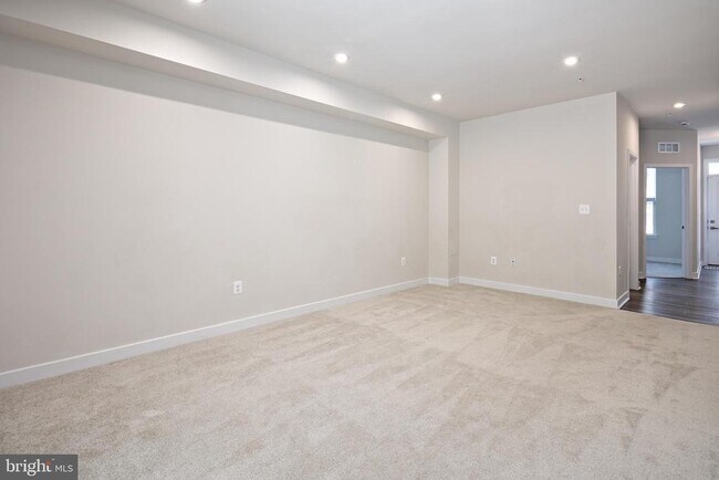 Building Photo - 7903 Chatuga Wy
